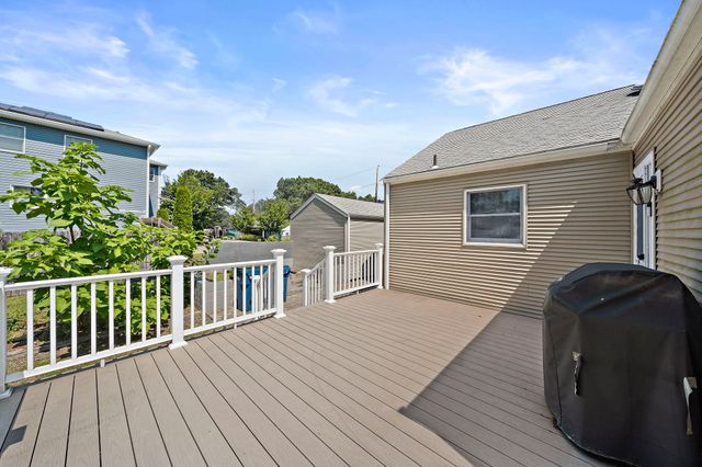 65 Fuller St, Canton, MA 02021