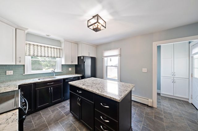 65 Fuller St, Canton, MA 02021
