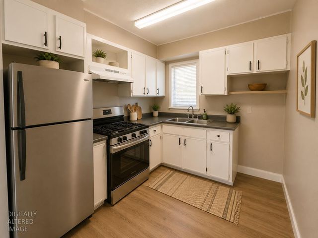 421 Macarthur St, Sacramento, CA 95838