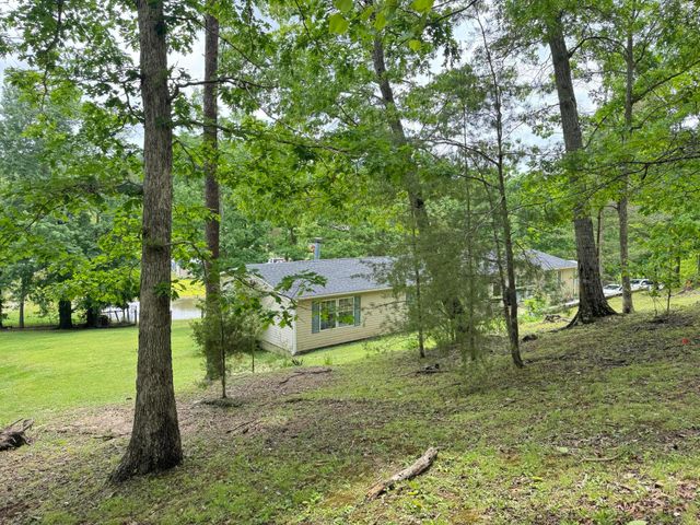 62 Shady Lane, Berea, KY 40403
