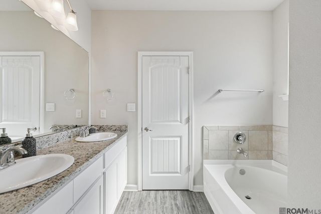 6527 Tiger Pointe Dr, Saint George, LA 70817