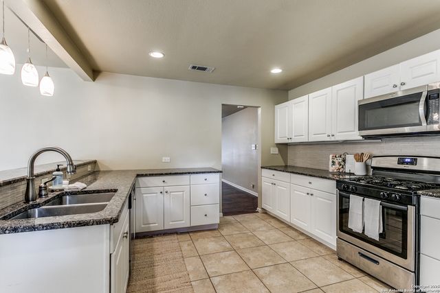 239 Arvin, Terrell Hills, TX 78209