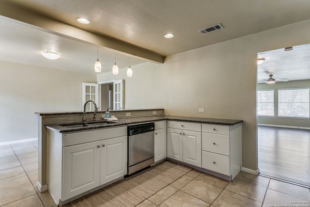 239 Arvin, Terrell Hills, TX 78209