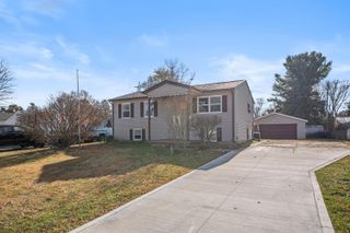 5641 Larch Drive, Jackson, MI 49201