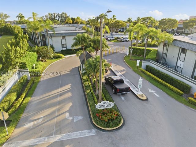 20761 NE 4th Pl 104, Miami, FL 33179