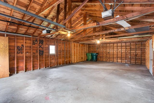 373 105th Avenue NE, Blaine, MN 55434