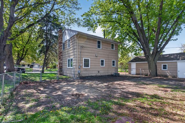 373 105th Avenue NE, Blaine, MN 55434