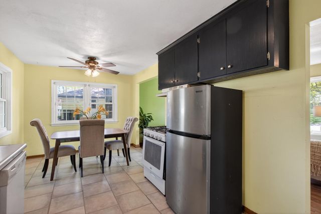 373 105th Avenue NE, Blaine, MN 55434