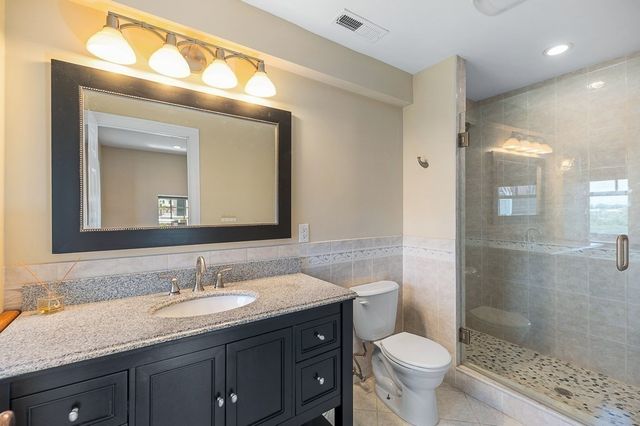 152 Water St 13, Danvers, MA 01923