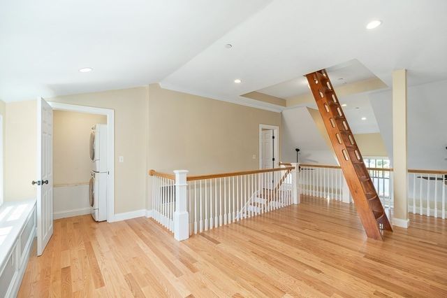 152 Water St 13, Danvers, MA 01923