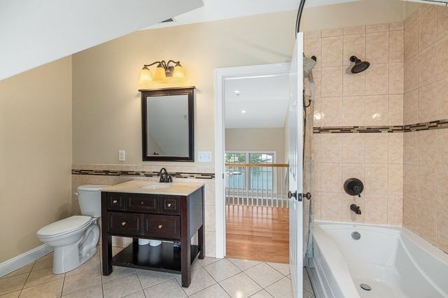152 Water St 13, Danvers, MA 01923