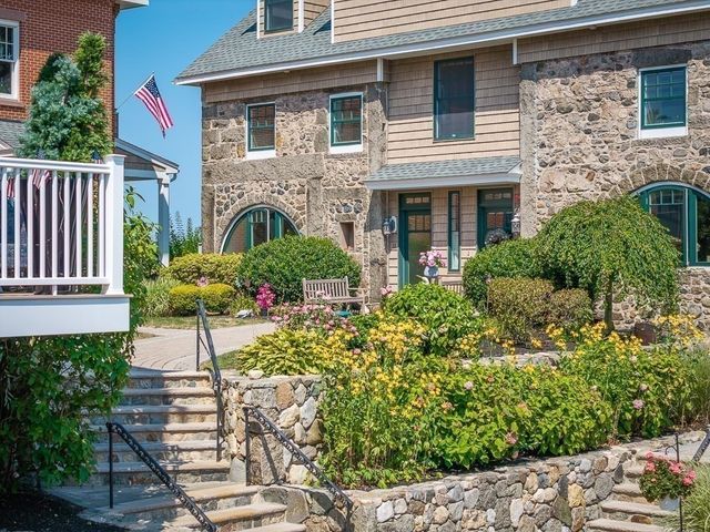 152 Water St 13, Danvers, MA 01923