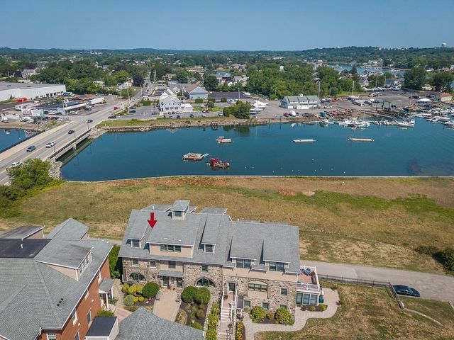 152 Water St 13, Danvers, MA 01923