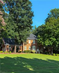 303 Holyoke Road, Greensboro, NC 27406
