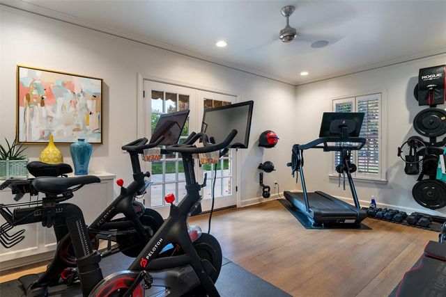 1202 Larchmont Lane, Nichols Hills, OK 73116