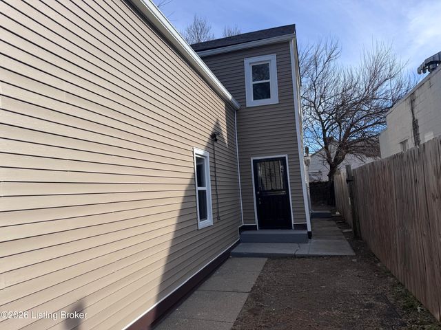 207 N 19th St, Louisville, KY 40203