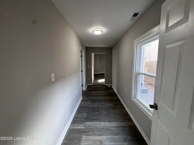 207 N 19th St, Louisville, KY 40203