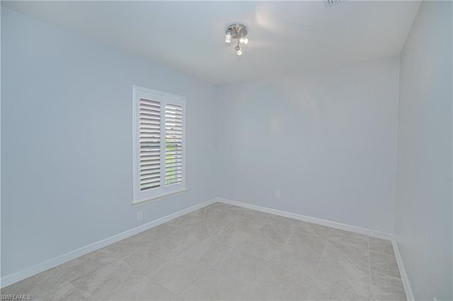 1528 NW 29th PL, Cape Coral, FL 33993