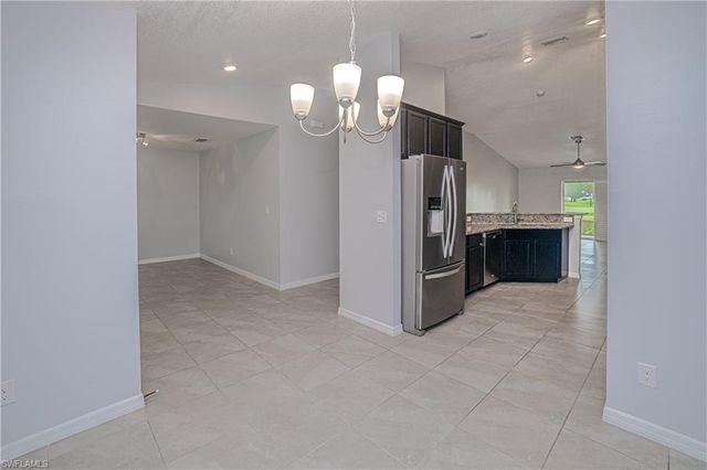 1528 NW 29th PL, Cape Coral, FL 33993