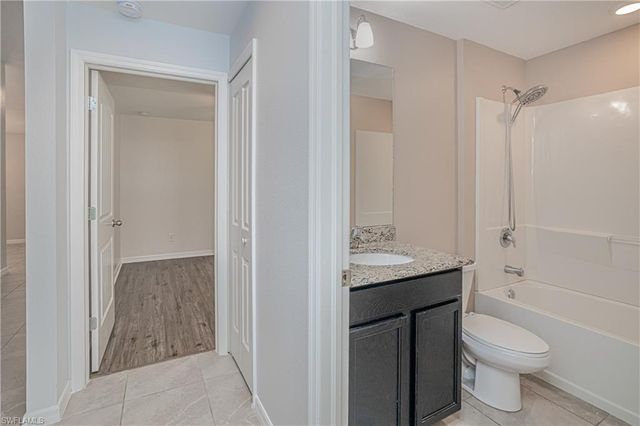 1528 NW 29th PL, Cape Coral, FL 33993