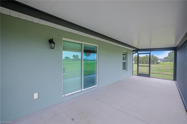 1528 NW 29th PL, Cape Coral, FL 33993