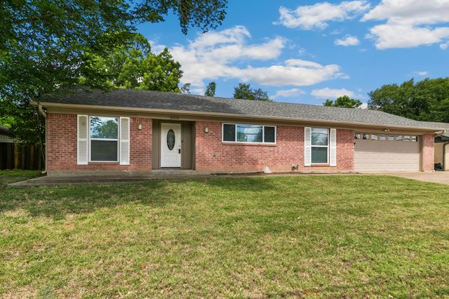 909 N Dove Road, Grapevine, TX 76051