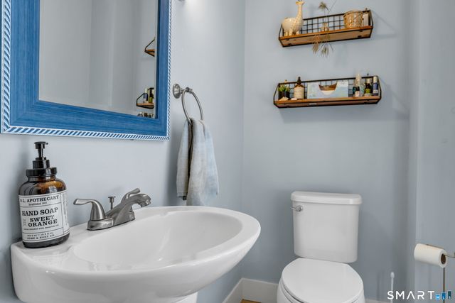 3 Ferry Road, Lyme, CT 06371