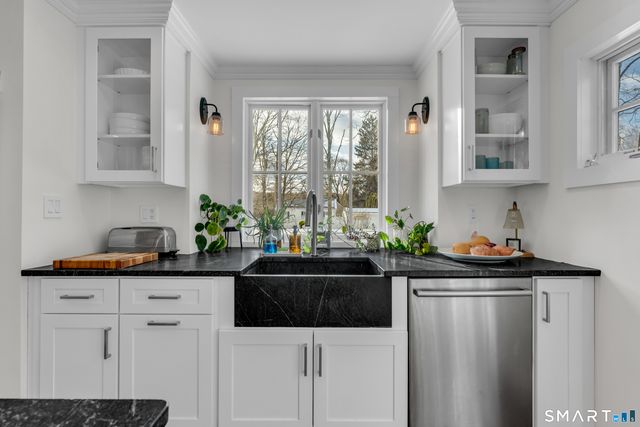 3 Ferry Road, Lyme, CT 06371