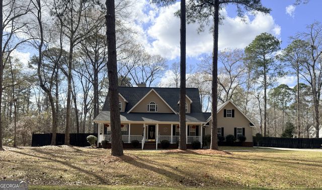 1523 Country Walk Drive, Statesboro, GA 30458
