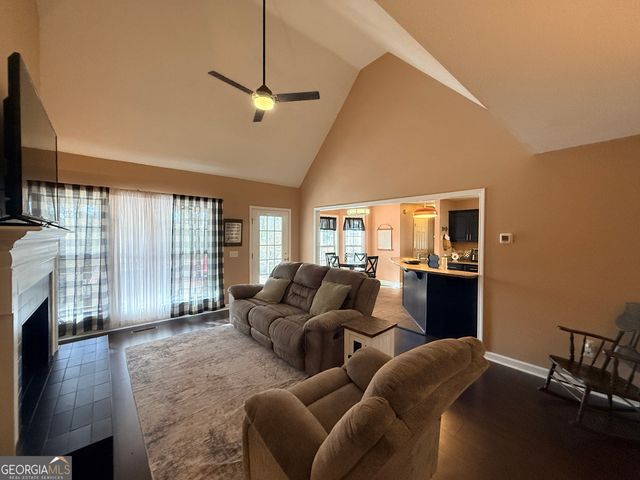 1523 Country Walk Drive, Statesboro, GA 30458