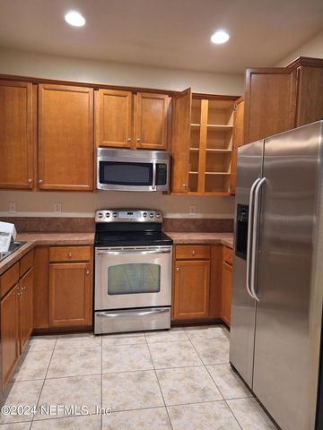 13410 ENGLISH PEAK Court, Jacksonville, FL 32258