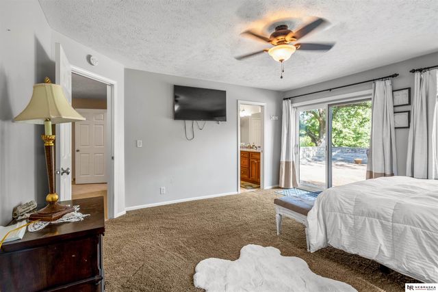 8519 N 48th Circle, Omaha, NE 68152
