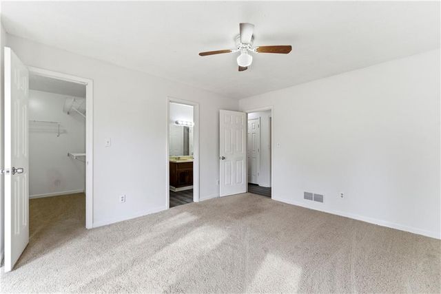 2130 Fieldstone View Court SE B, Conyers, GA 30013