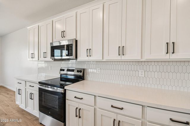 9418 S 56TH Lane, Laveen, AZ 85339
