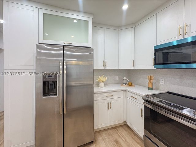 2534 NW 51st Ter, Miami, FL 33142