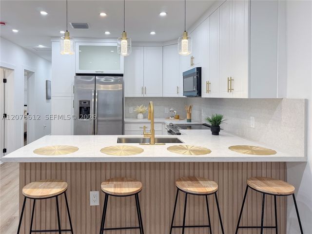 2534 NW 51st Ter, Miami, FL 33142