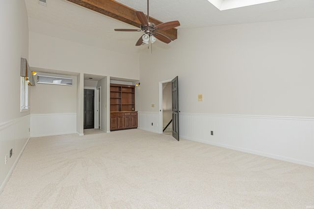 305 Key West Drive, Evansville, IN 47712