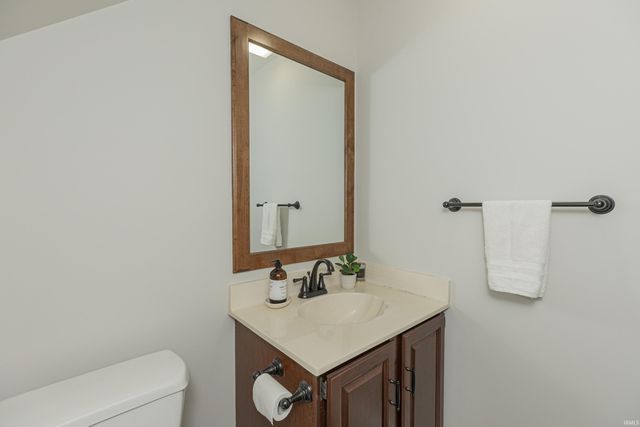 305 Key West Drive, Evansville, IN 47712