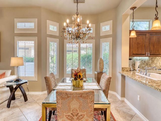 37669 Breeze Way, Palm Desert, CA 92211