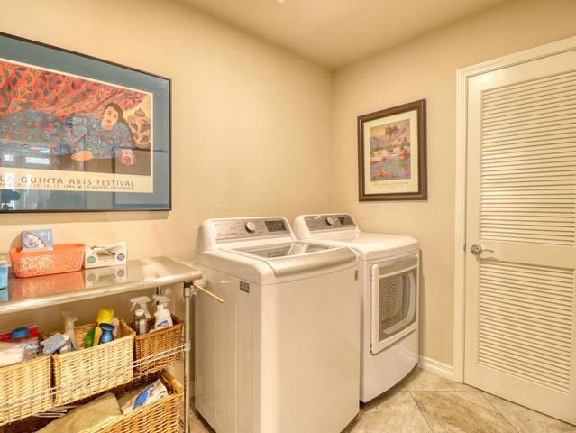 37669 Breeze Way, Palm Desert, CA 92211