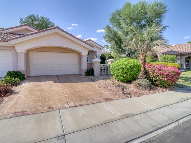 37669 Breeze Way, Palm Desert, CA 92211