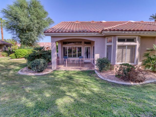 37669 Breeze Way, Palm Desert, CA 92211