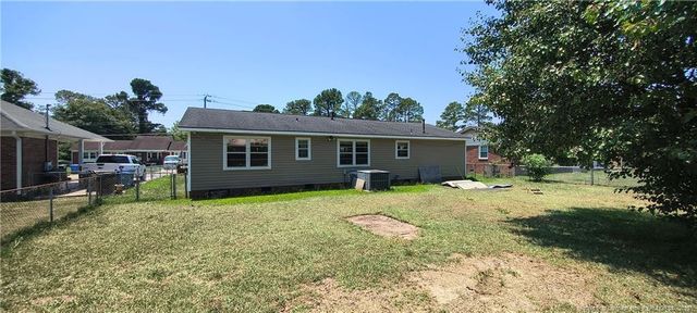 311 Glen Canyon Drive, Fayetteville, NC 28303