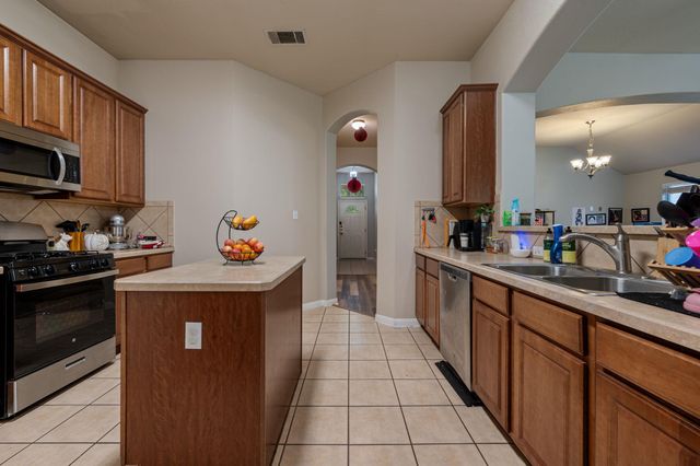 4109 Meadow Bluff WAY, Round Rock, TX 78665