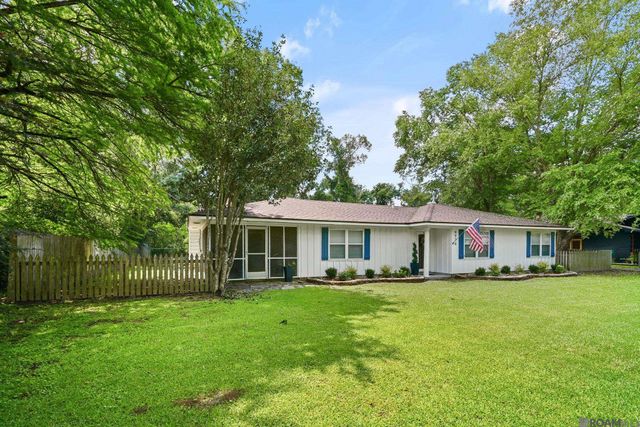 9974 Havard St, St Francisville, LA 70775