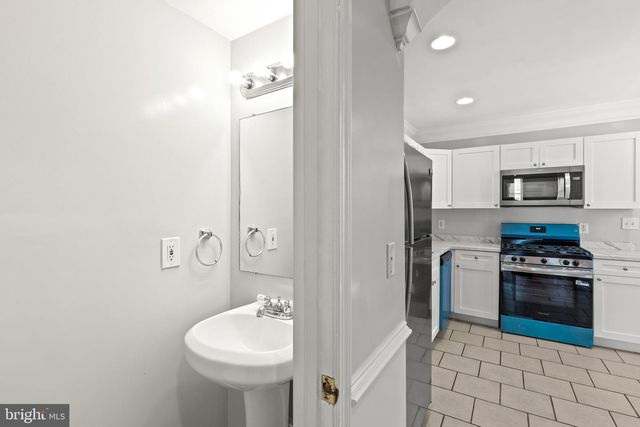501 N PORT ST, Baltimore, MD 21205
