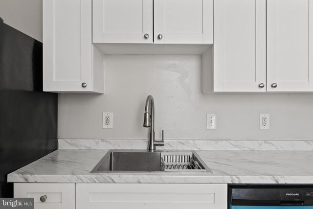 501 N PORT ST, Baltimore, MD 21205