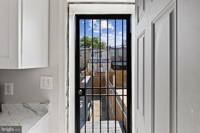501 N PORT ST, Baltimore, MD 21205
