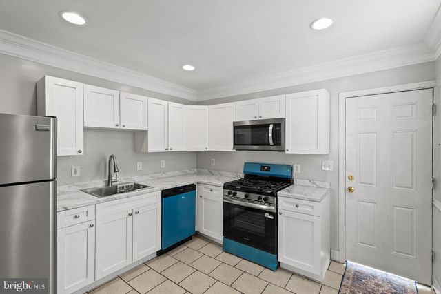 501 N PORT ST, Baltimore, MD 21205