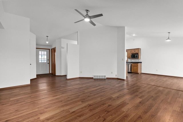 2003 Deer Haven Drive, Menasha, WI 54952